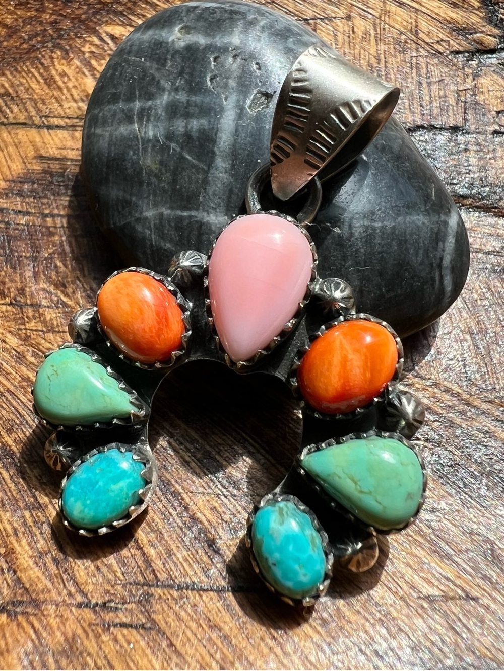 Sterling Silver Multi Stone Naja Pendant Kingman Turquoise Pink Conch Spiny - Picture 3 of 12